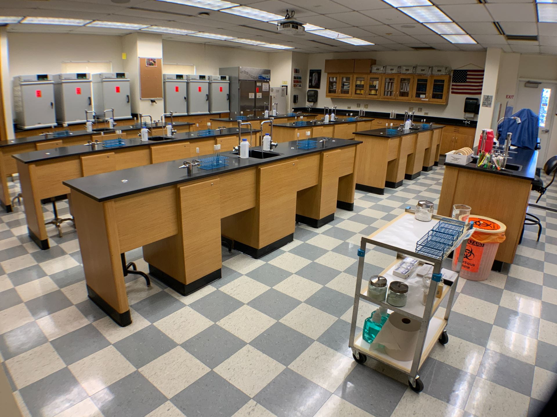 Image of North Campus Microbiology Lab building 57 room 168